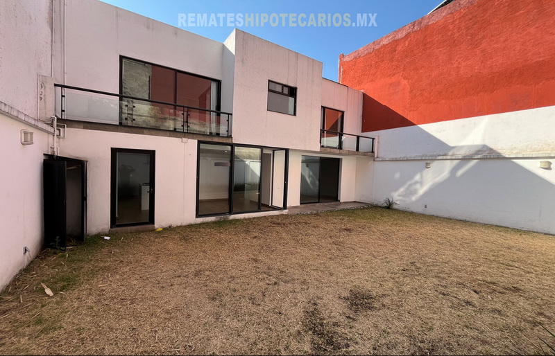 Casa Lomas Verdes 6ta Sección - 