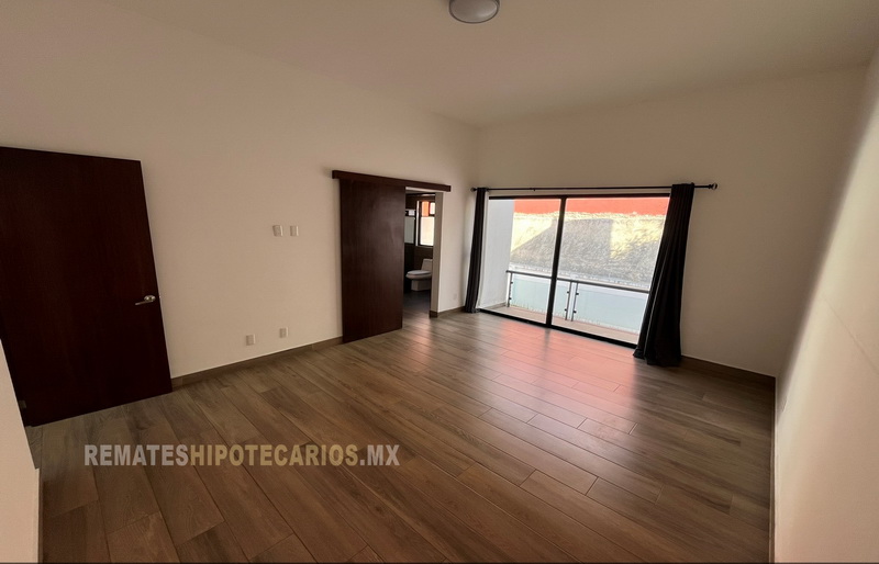 Casa Lomas Verdes 6ta Sección - 