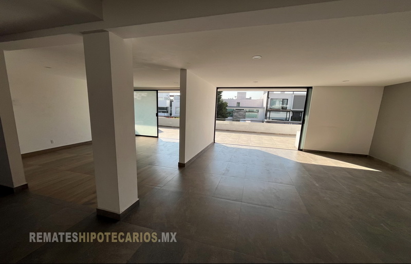 Casa Lomas Verdes 6ta Sección - 