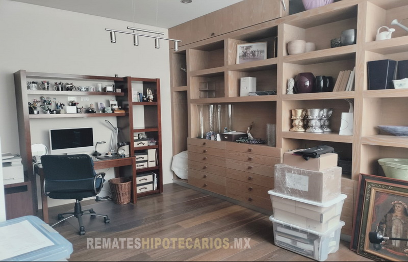 Casa en Bosques de las Lomas - 