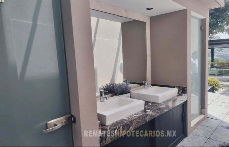 Casa en Bosques de las Lomas - 