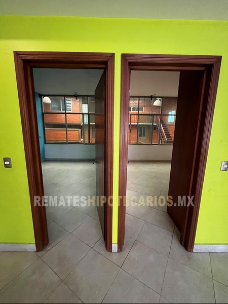Edificio en Iztacalco de Entrega Inmediata - 