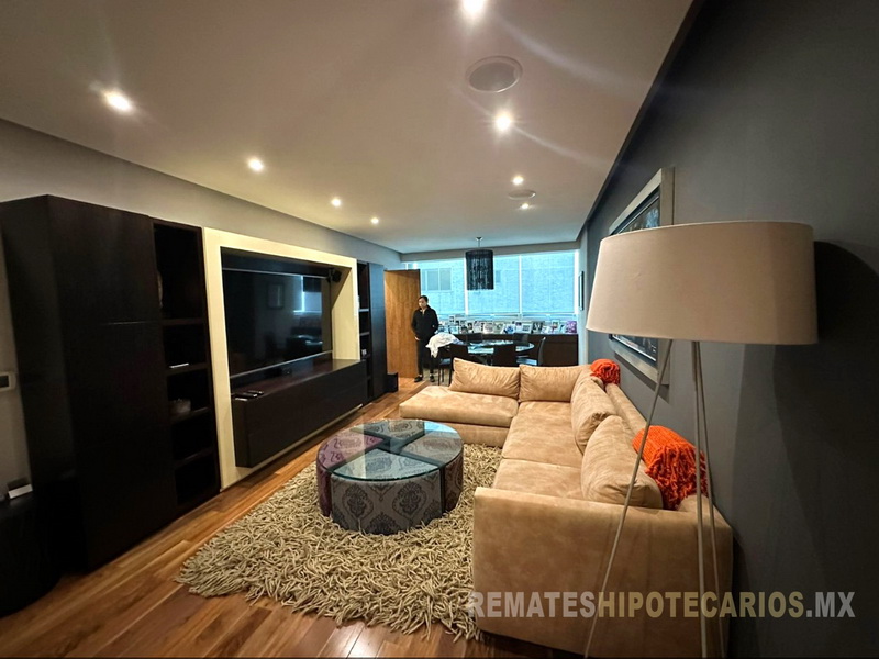 Residencial Tamarindos. Bosque de las Lomas - 