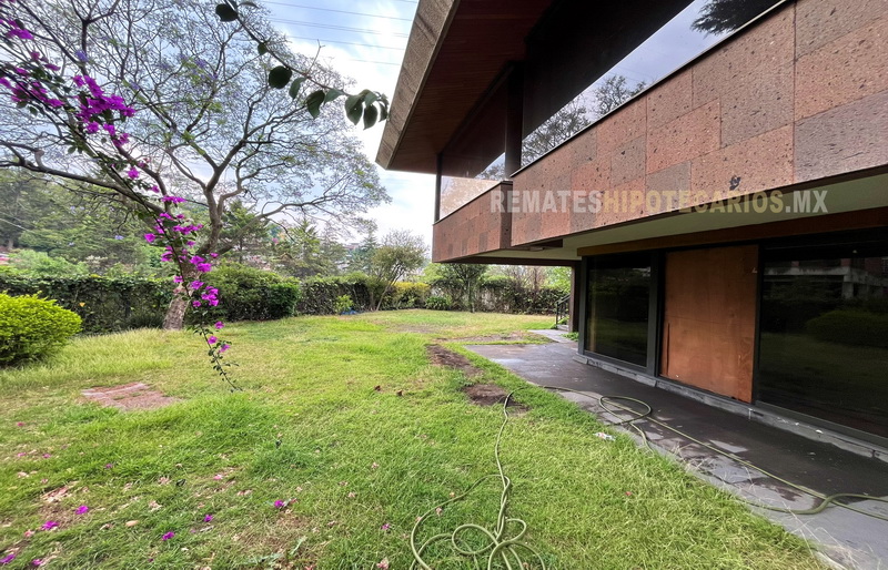 Casa en Bosque de las Lomas - 