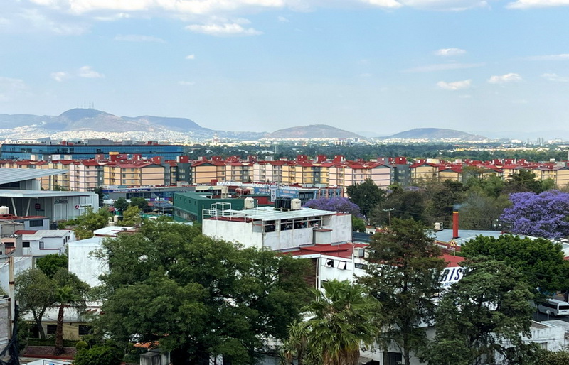 Edificio en Lomas de Sotelo - 