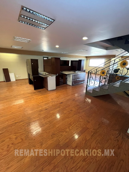 Edificio de Oficinas en Observatorio - 